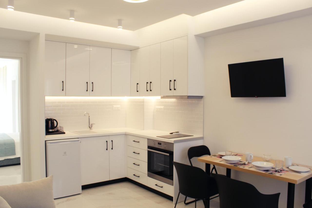Saan Luxury Living Apartment Nea Kallikrateia Exterior photo